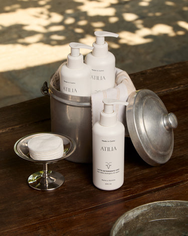 Latte Detergente Viso con Latte Biologico di Capra